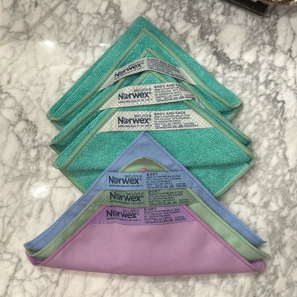 Norwex Makeup Removal Cloth Set 3 Pack and Norwex Body/Face Pack of 3. BNWT